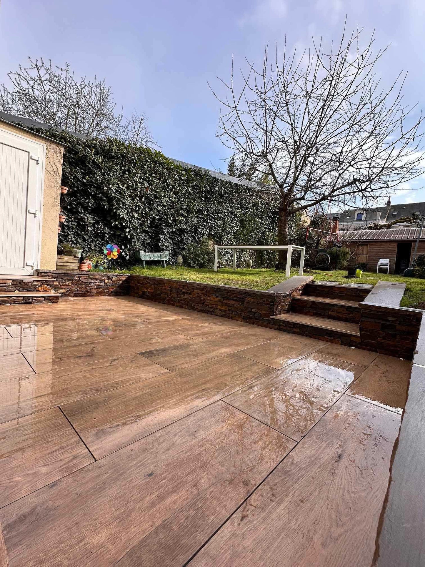 Terrasse en grès cérame 40x120x2cm
