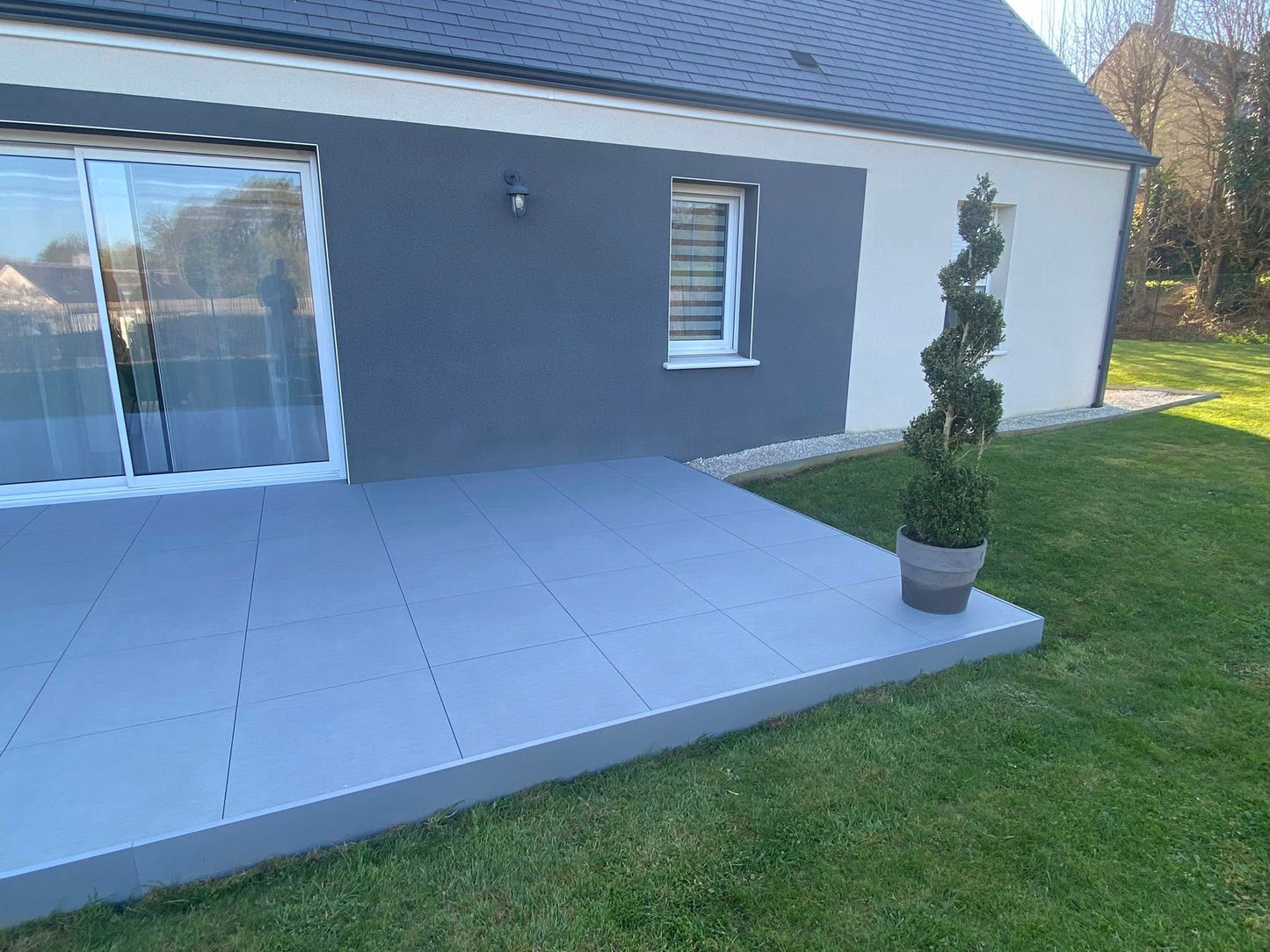 Terrasse en grès cérame 60x60x2cm