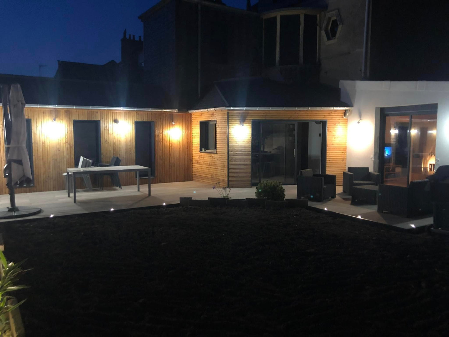 Terrasse en grès cérame 30x120x2cm