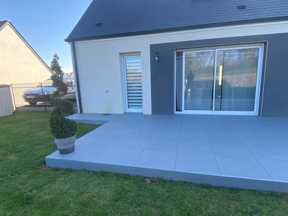 Terrasse en grès cérame 60x60x2cm
