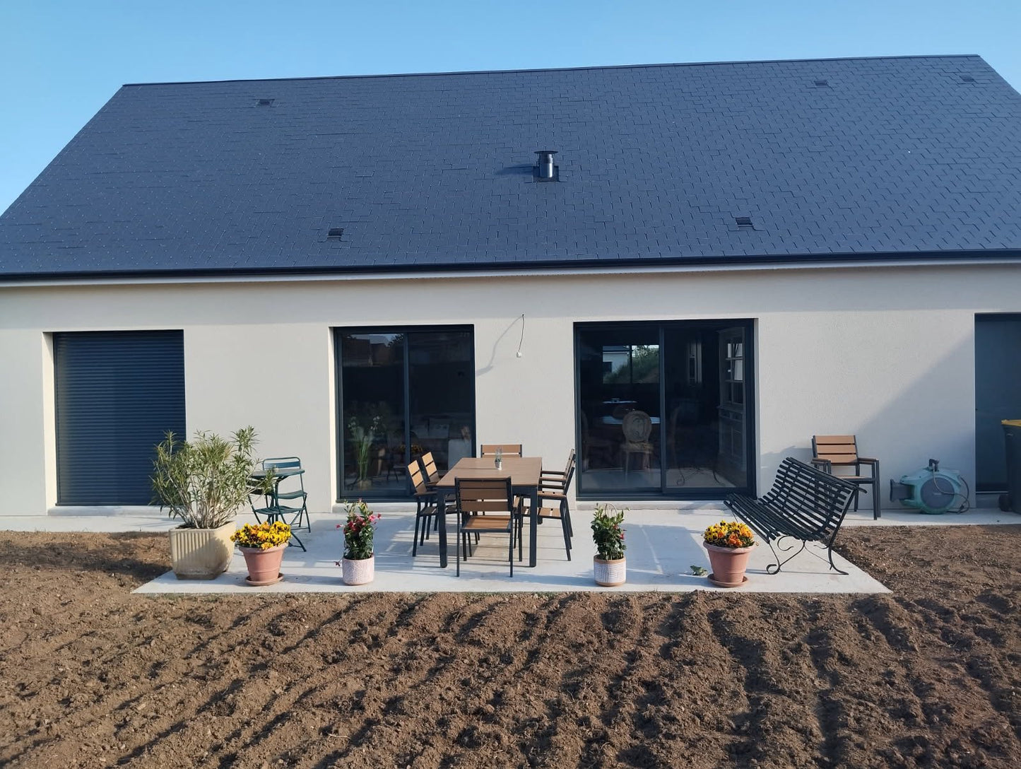 Pergola bioclimatique | Terrasse en grès cérame