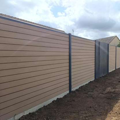 Clôture en composite OCEWOOD