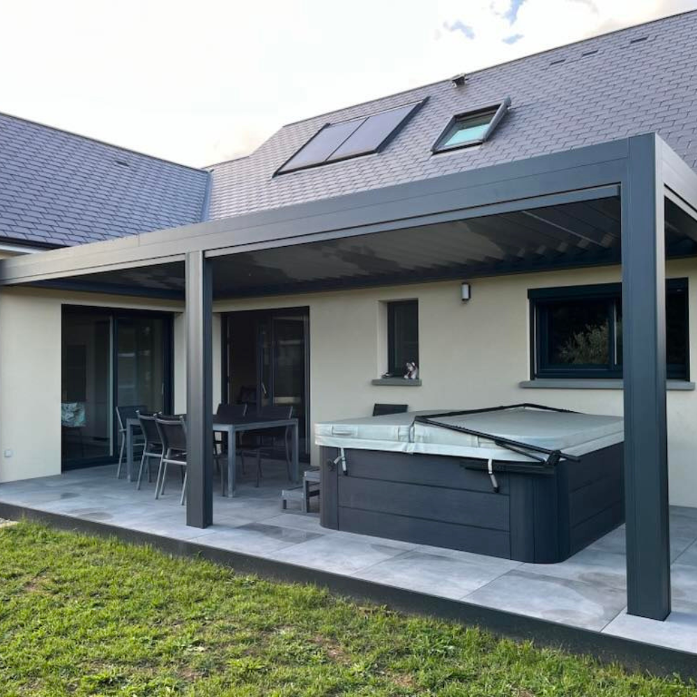 Pergola bioclimatique MARQUISES